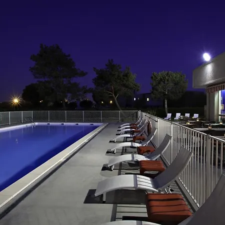 Hotel Sure By Western Aeroport 3*