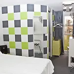 Hotel Sure By Western Aeroport 3*