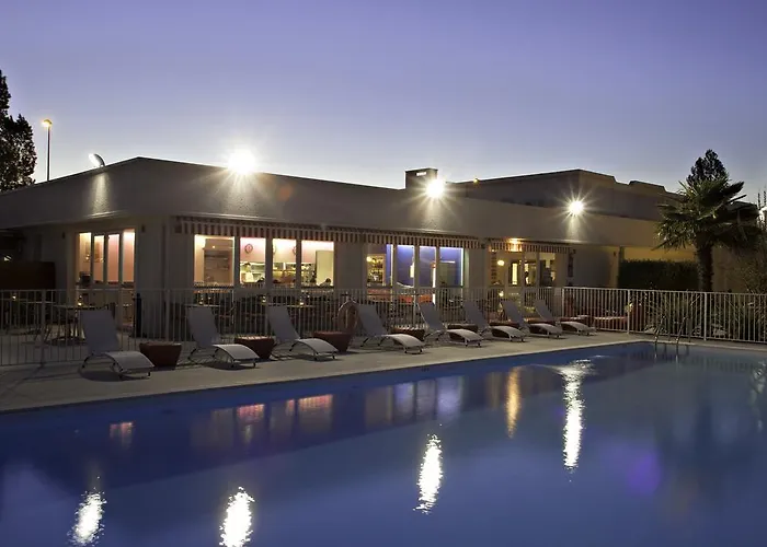 호텔 Sure By Western Aeroport